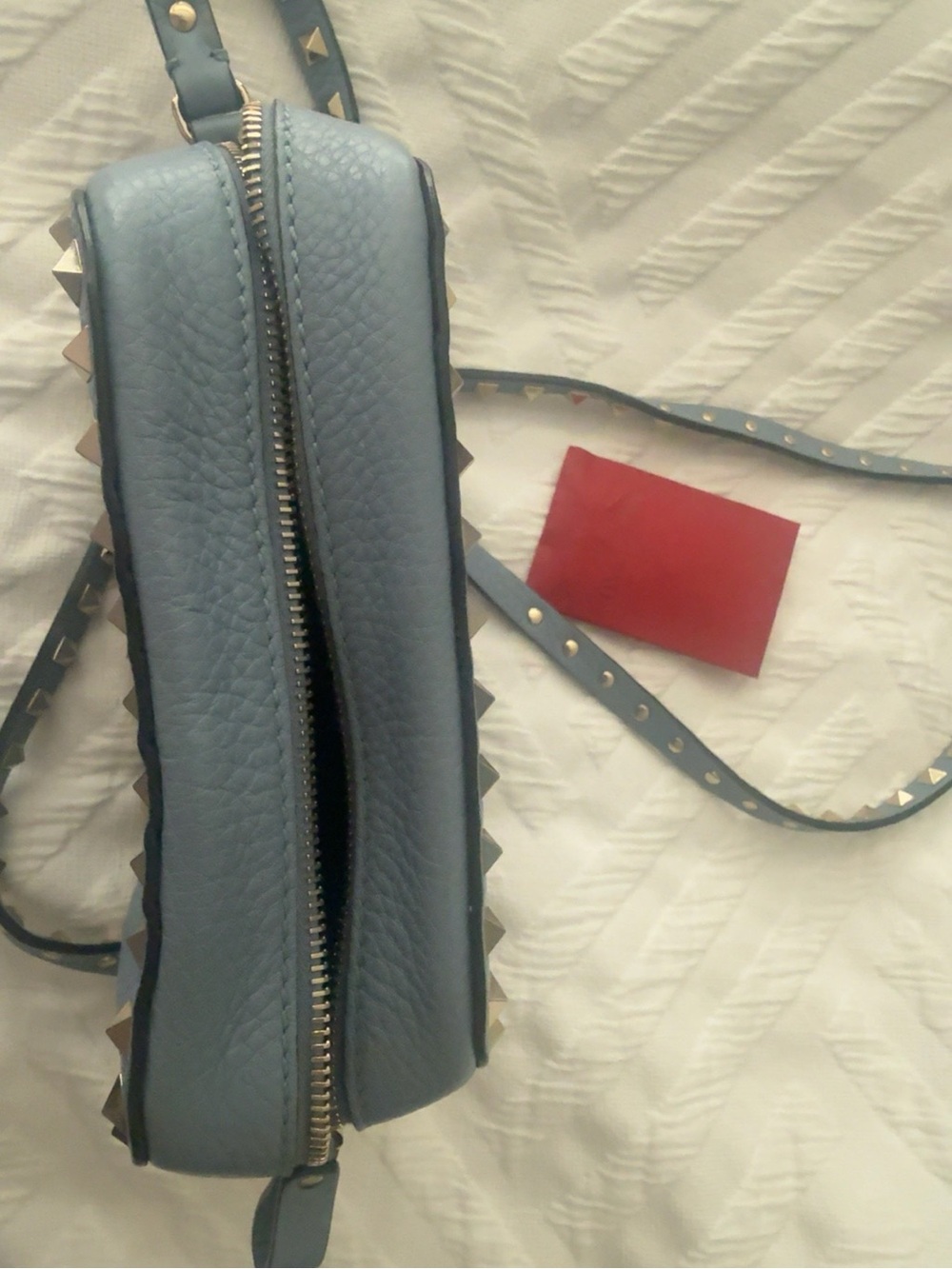 Valentino Garavani Light Blue Leather Rockstud Crossbody - Picture 3 of 6